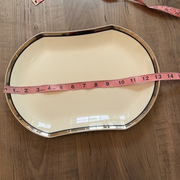 Mikasa Bone China Serving Platter Oval 13” Solitude A5-166 in EUC - Picture 2 of 4